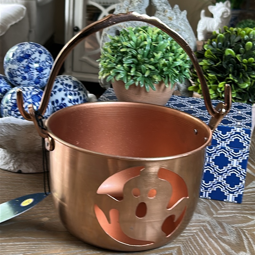 NEW! Halloween Haunted Ghost Copper Metal Pumpkin Bucket Lantern